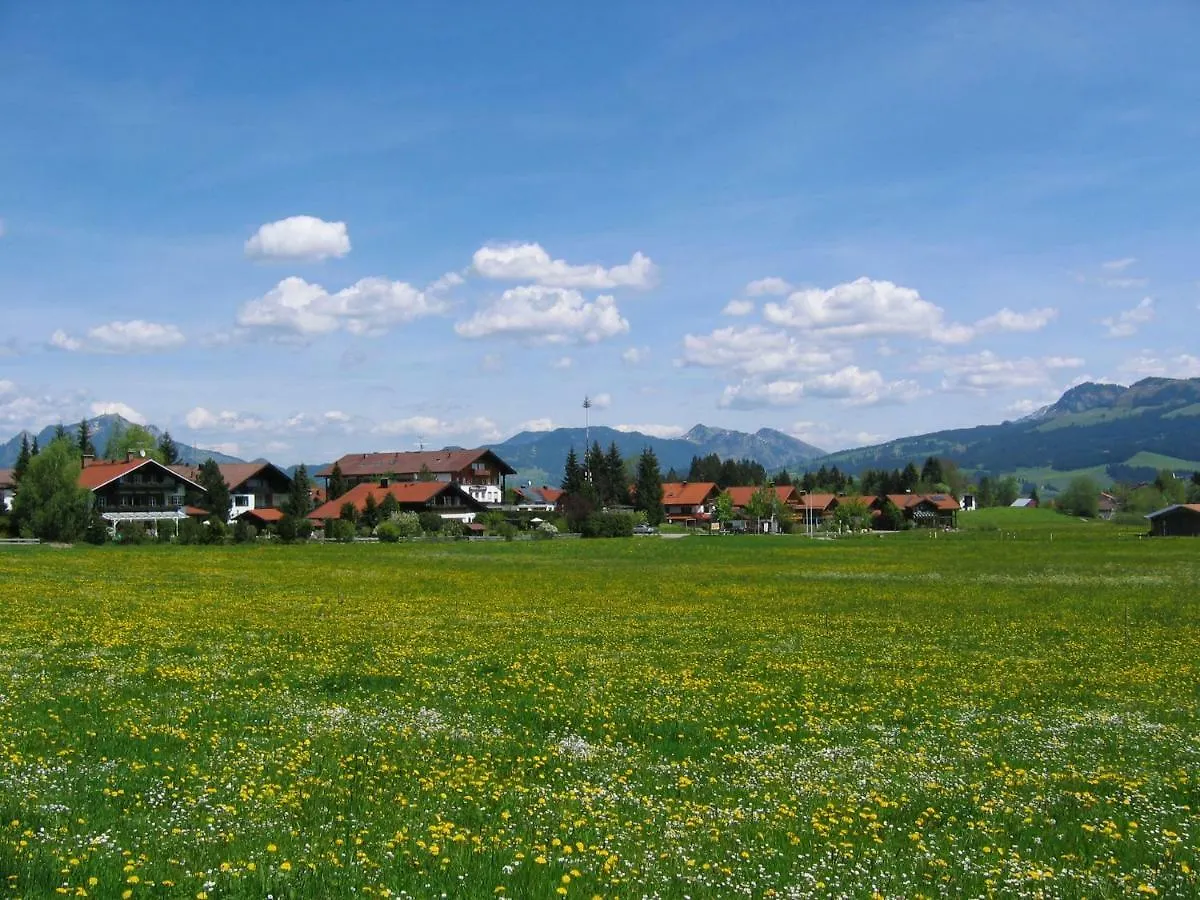 Ferienwohnungen Alpentraum - Pusteblume Obermaiselstein Germany